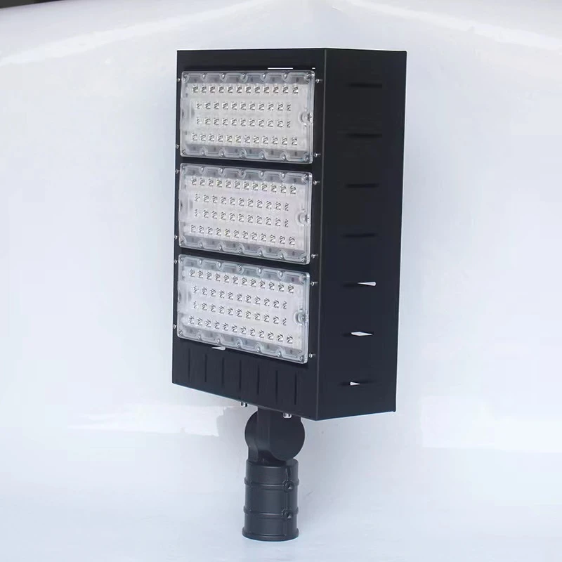 100W One Module Pole Mounting LED Tennis Court Light 5 100W One Module Pole Mounting LED Tennis Court Light - Image 3