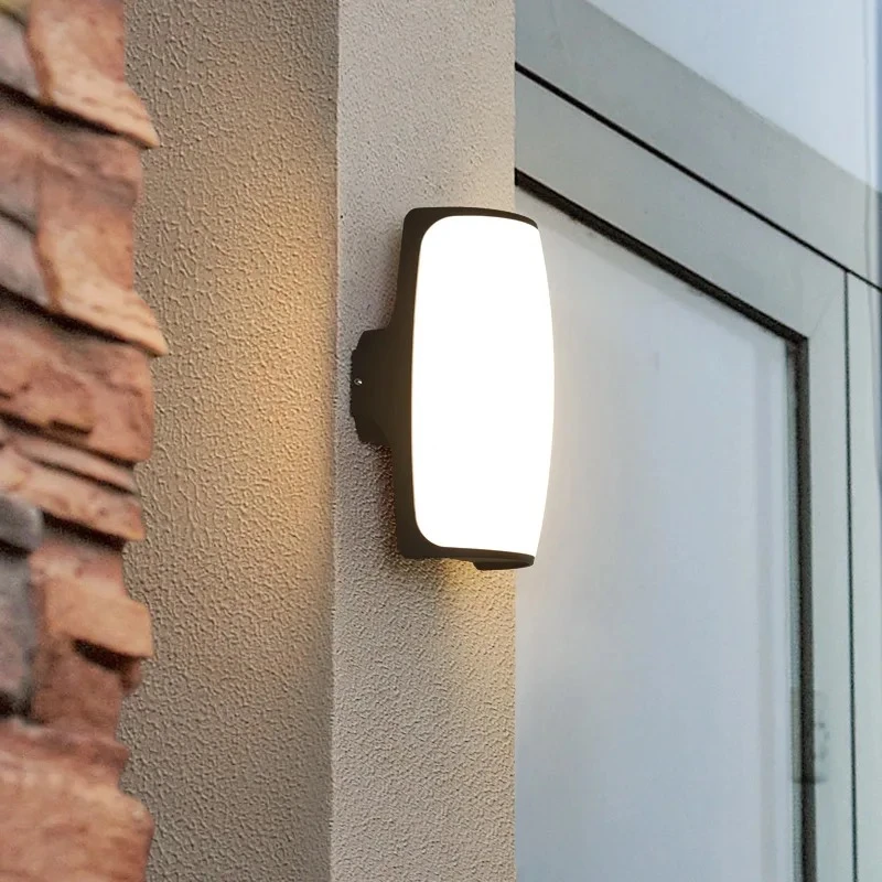 12W Stylish Vertical LED OutDoor Wall Light 4 12W Stylish Vertical LED OutDoor Wall Light - Image 2