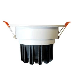 10W Mirror Reflector 90mm Cutout LED Downlight 11 10W Mirror Reflector 90mm Cutout LED Downlight -Lighting Fixtures Shop image3